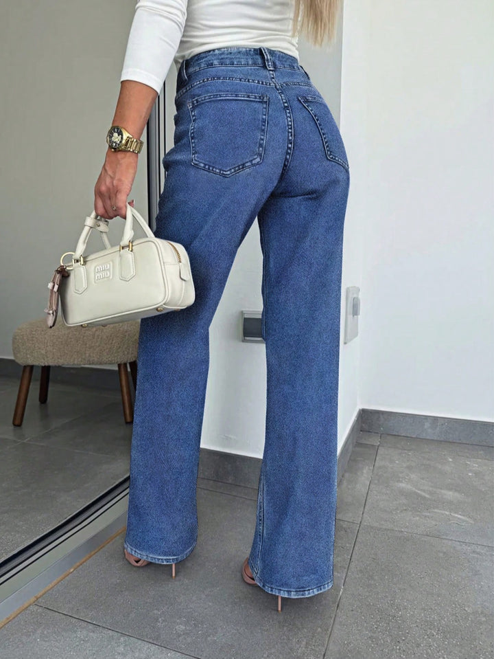 High Waisted Relaxed Fit Jeans