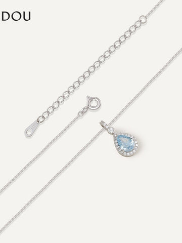 Elegant Teardrop Crystal Pendant Necklace