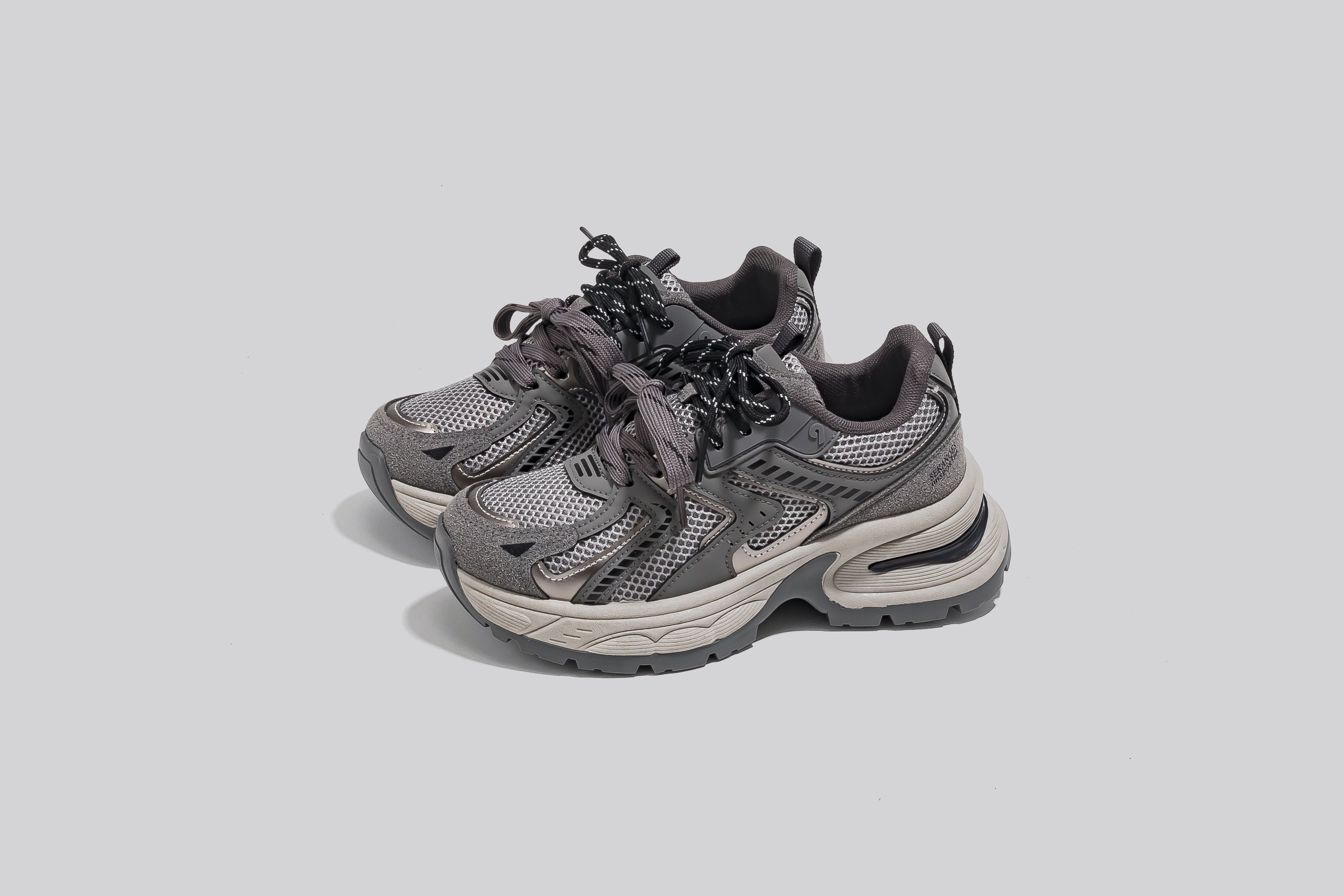 Breathable Mesh Chunky Sole Fashion Sneakers-Gray