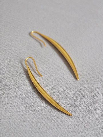 Minimalist Gold Curved Drop Earrings