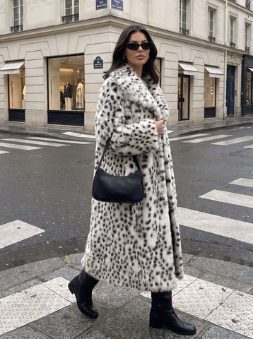 Luxurious Leopard Print Faux Fur Coat