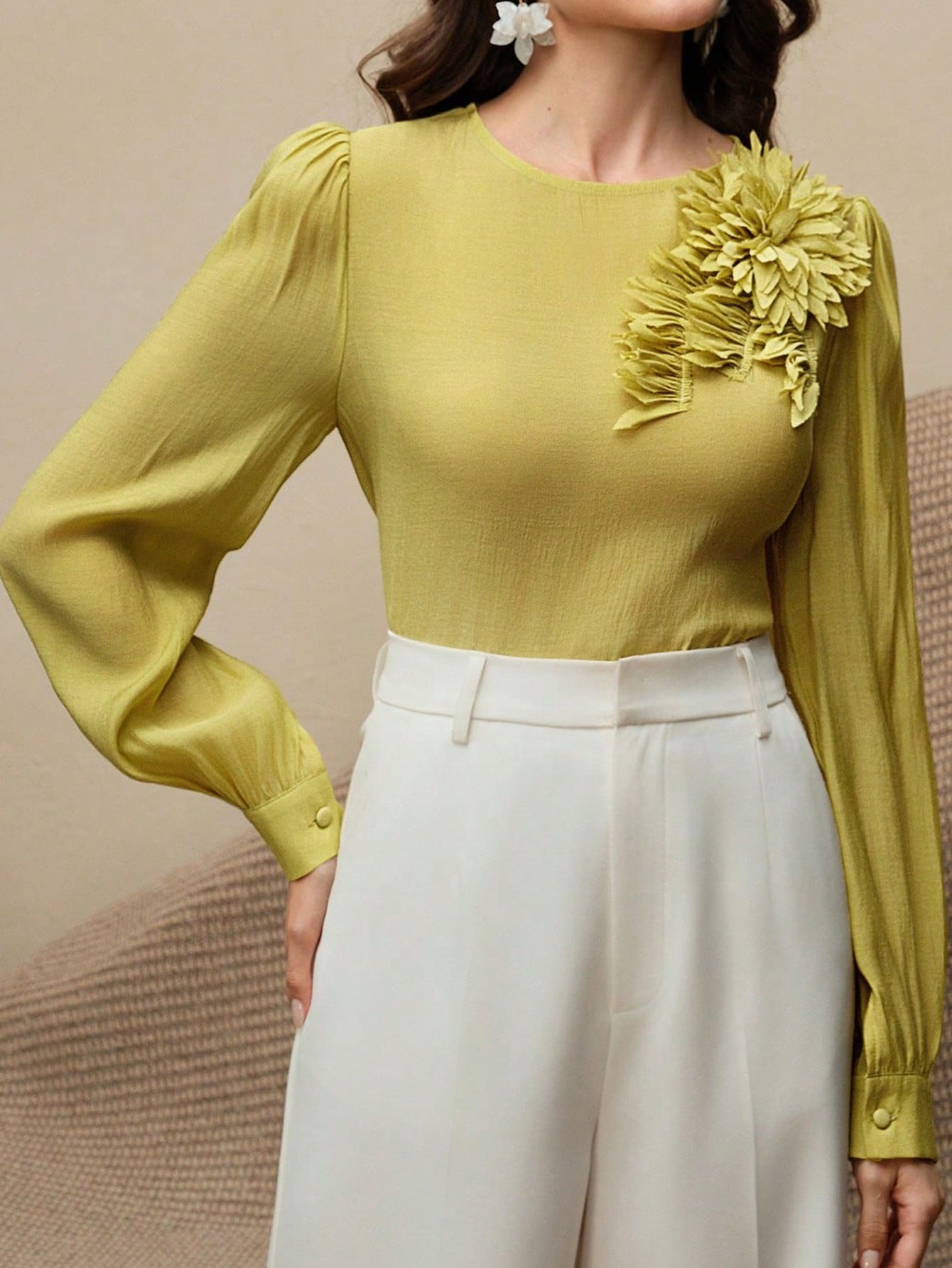 Floral Applique Puff Sleeve Chiffon Blouse