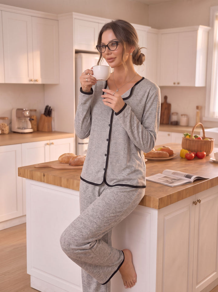 Soft Contrast Trim Button Lounge Set