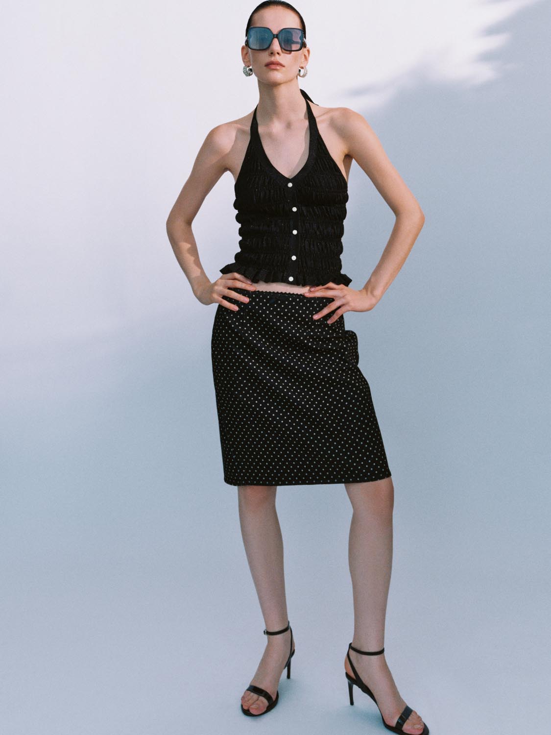 Urban Revivo Knitted Halter Neck Tops-Black