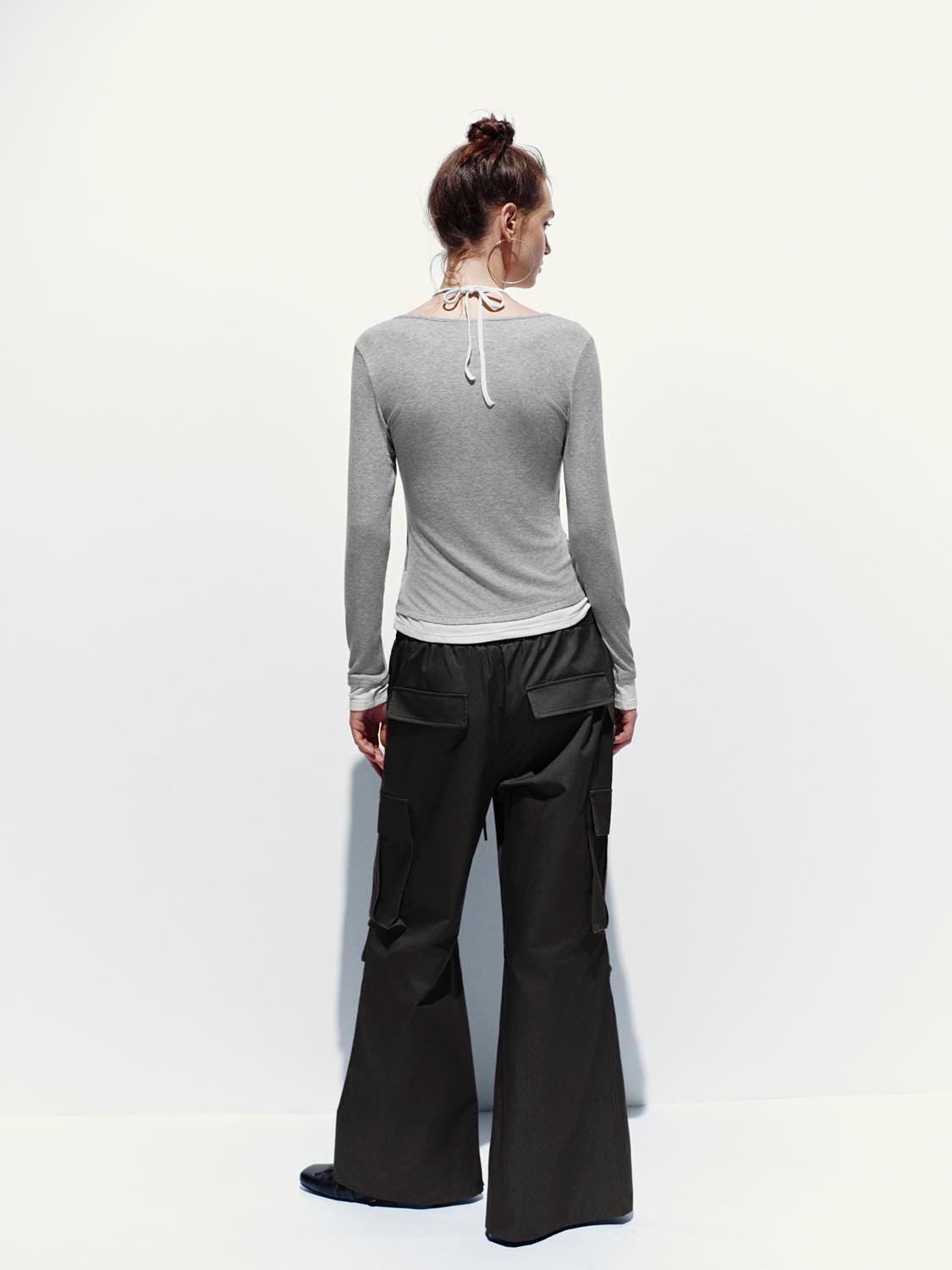 Urban Revivo Drawstring Cargo Flare Pants-Dark Gray