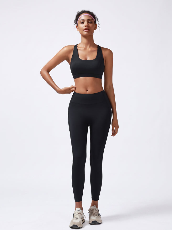 Strappy Back Seamless Yoga Sports Bra