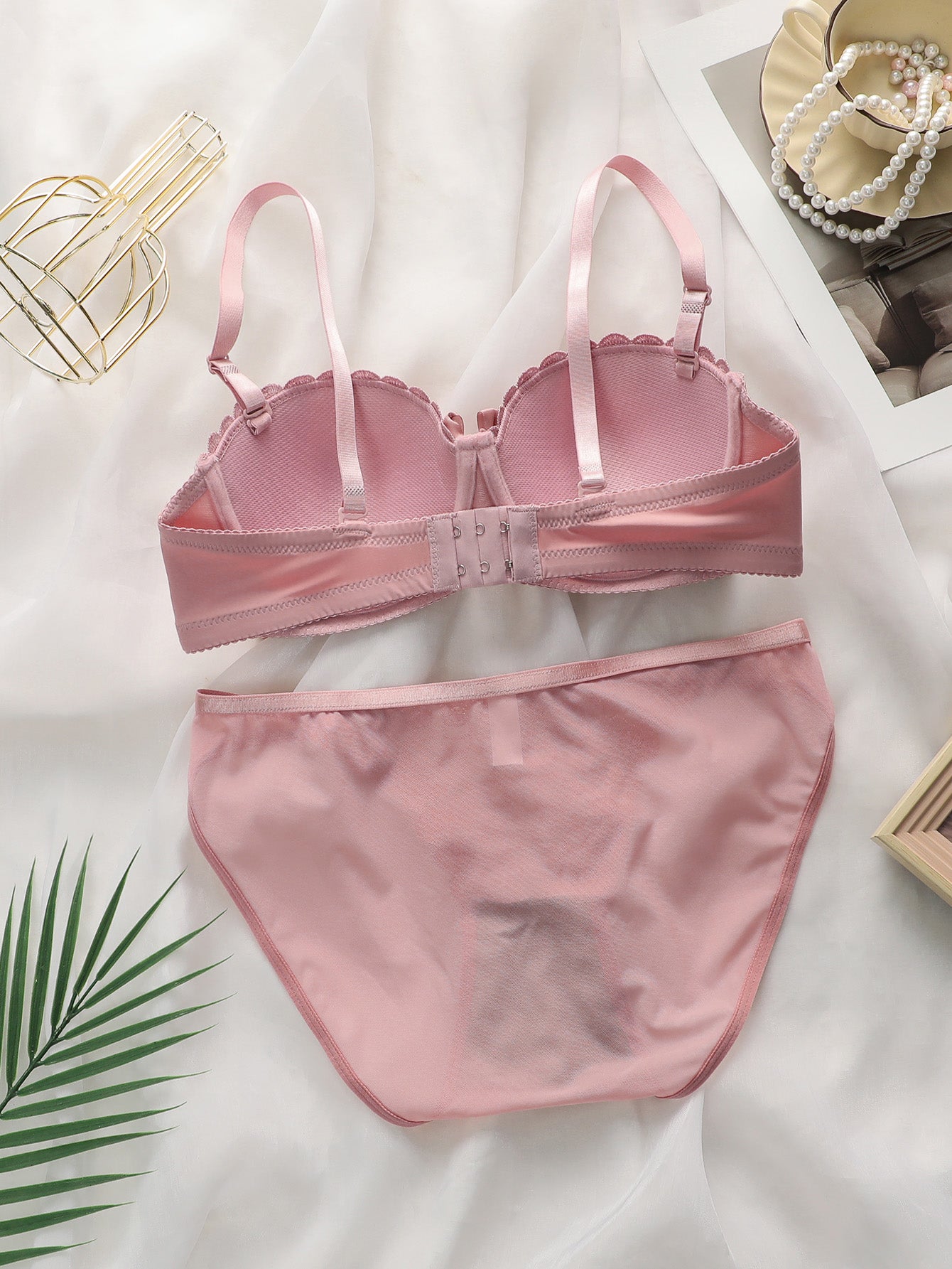 Floral Lace Push Up Lingerie Set