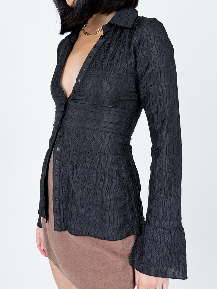 Textured Fitted Flare Sleeve Button Shirt