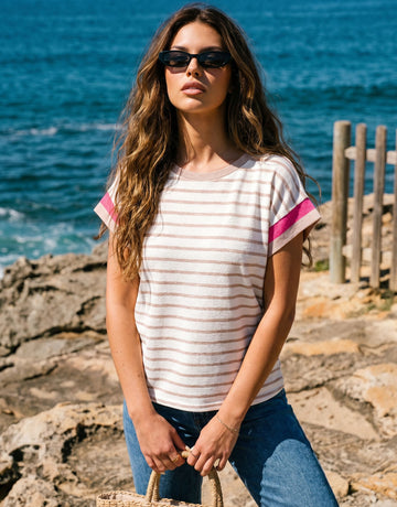 Striped Contrast Trim Casual T-Shirt