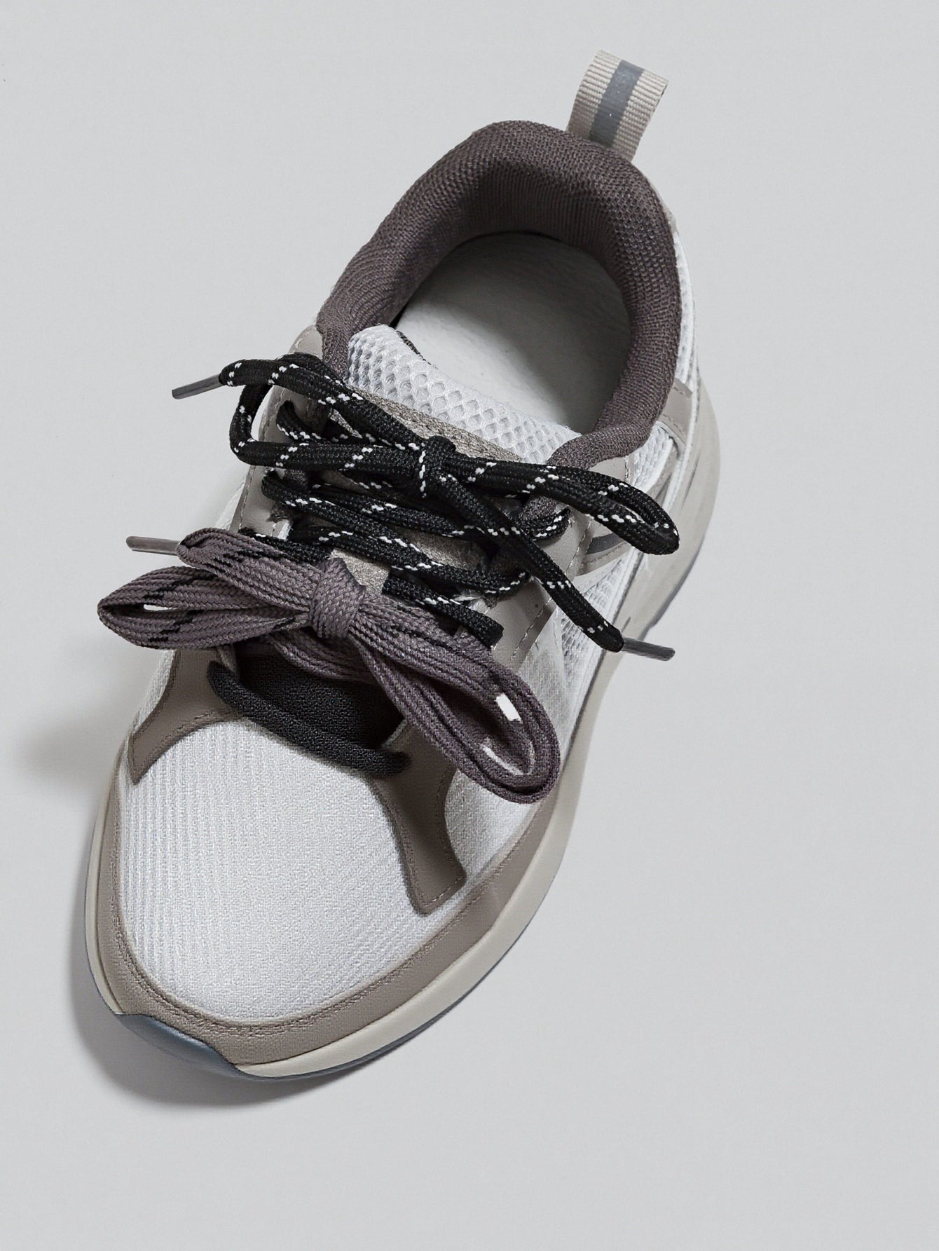 Mesh Upper Chunky Sole Vintage Sneakers-Gray