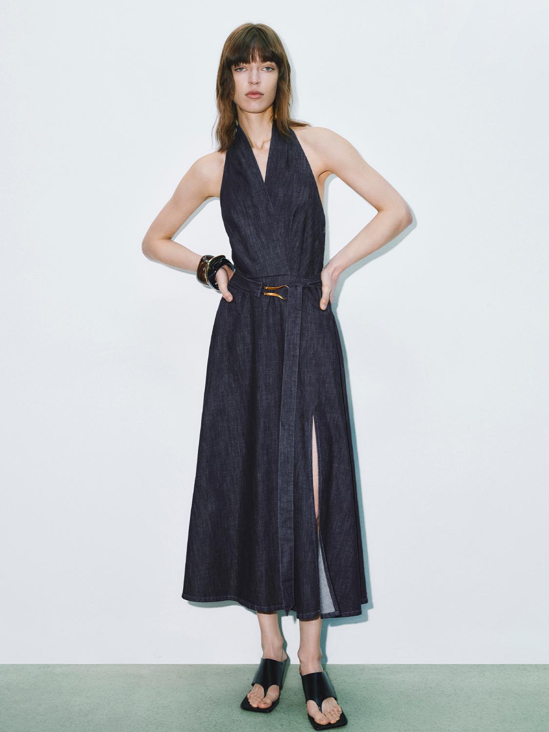 Urban Revivo Halter Neck Denim Dresses-Blue