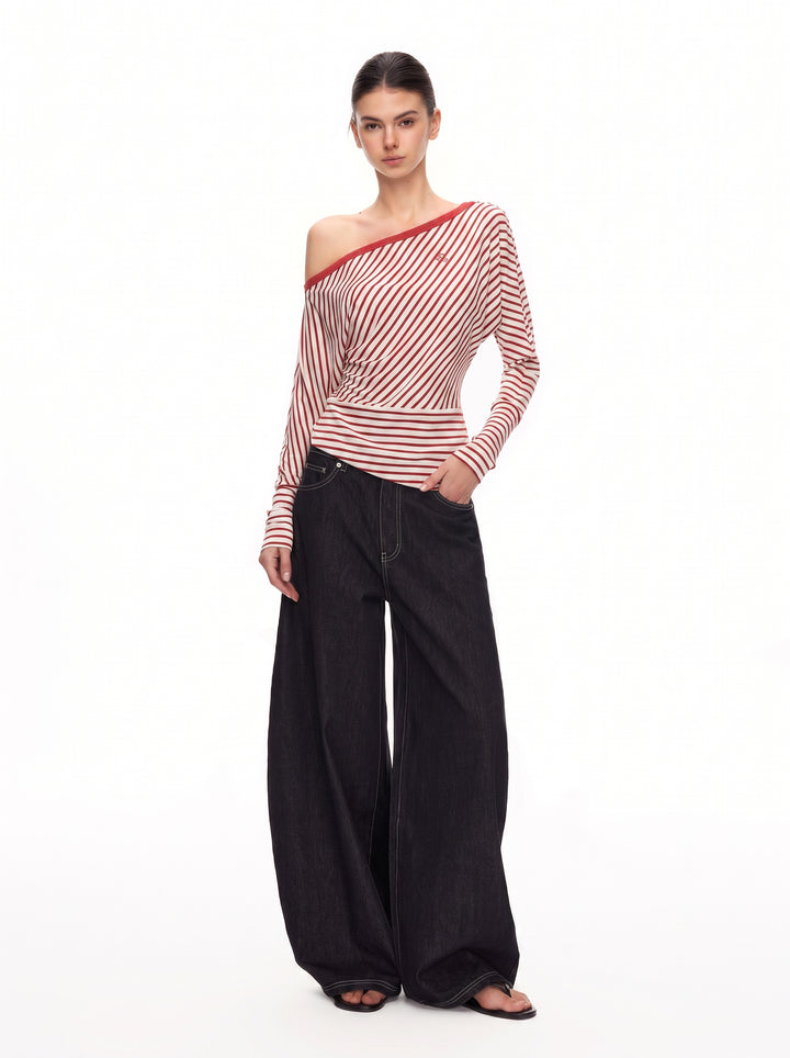 Embroidered Star Wide Leg Jeans