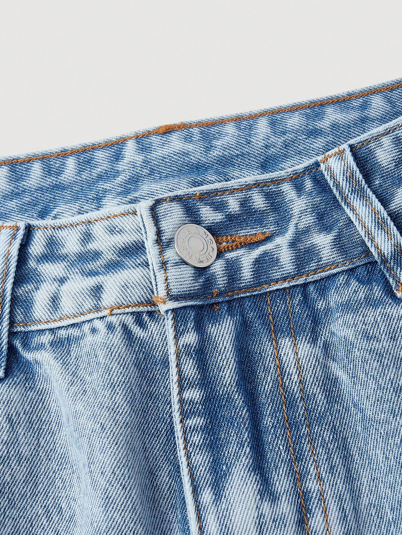 Floral Embroidered High Waisted Jeans