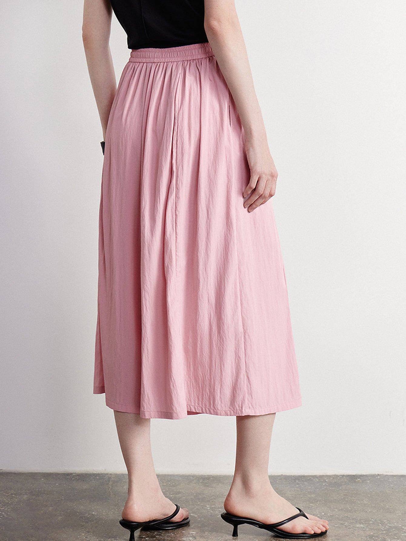 Linen Drawstring Waist Minimalist Shorts