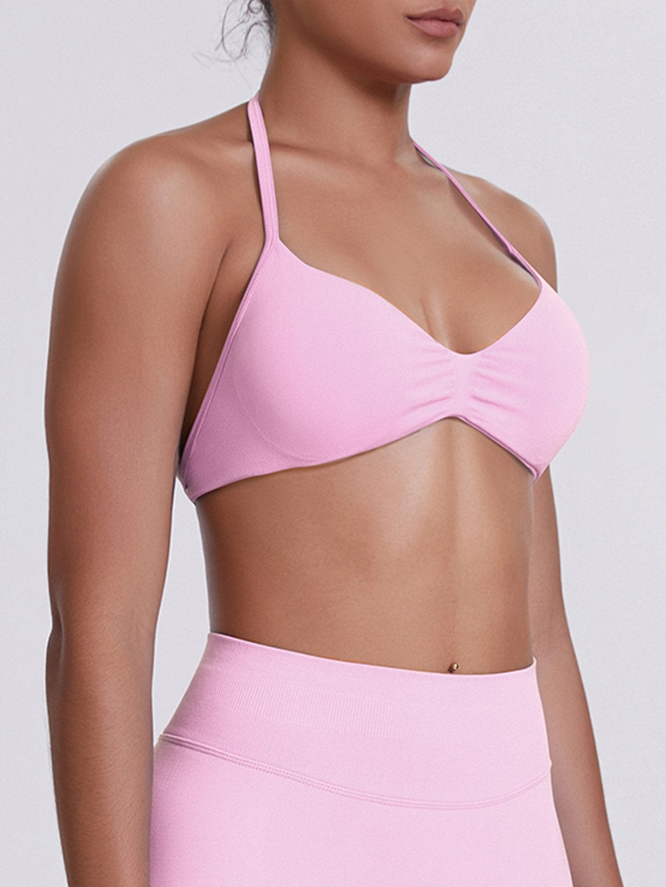 Seamless Halter Neck Sports Bra