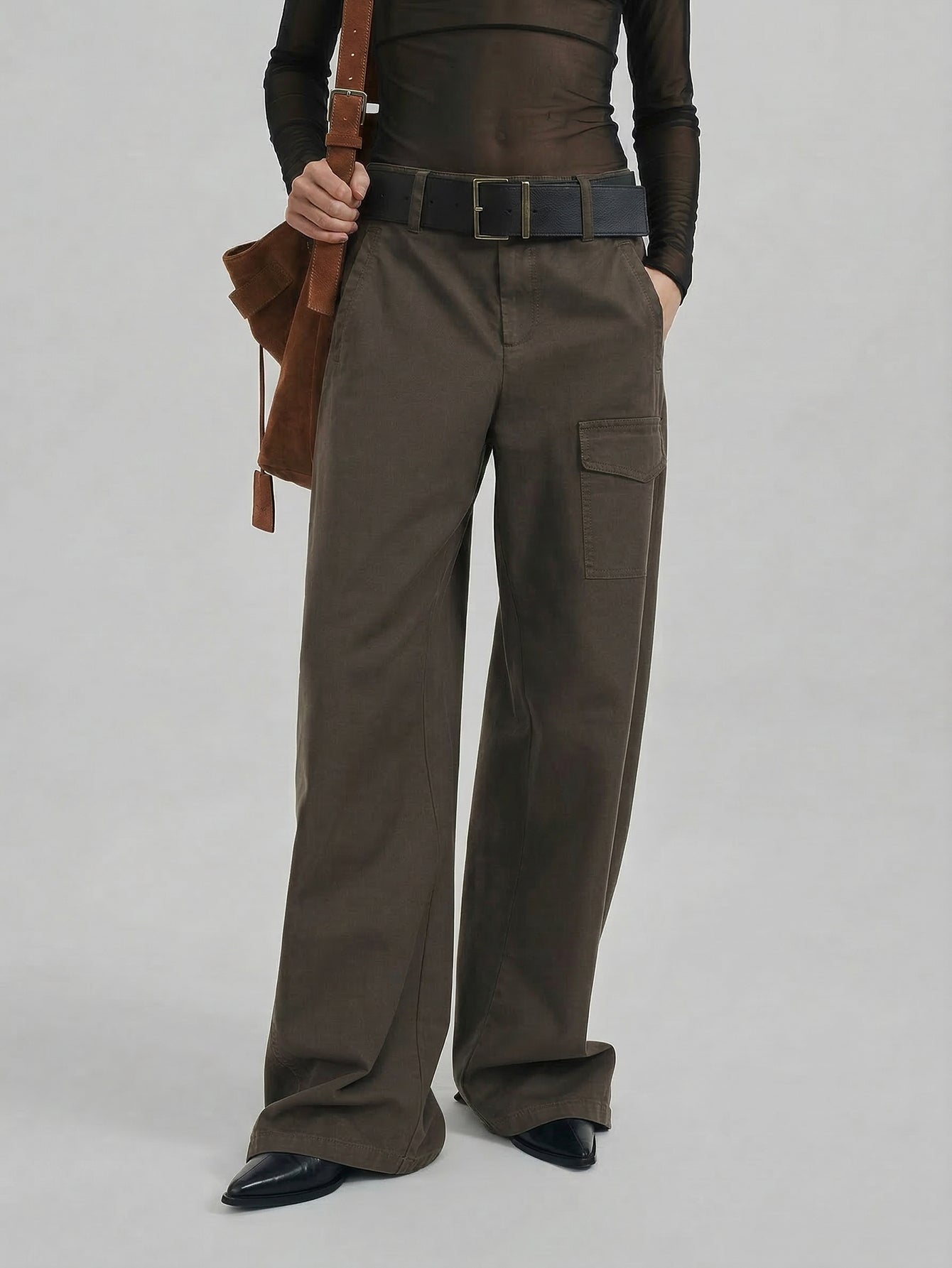 Barrel Leg Cargo Pants