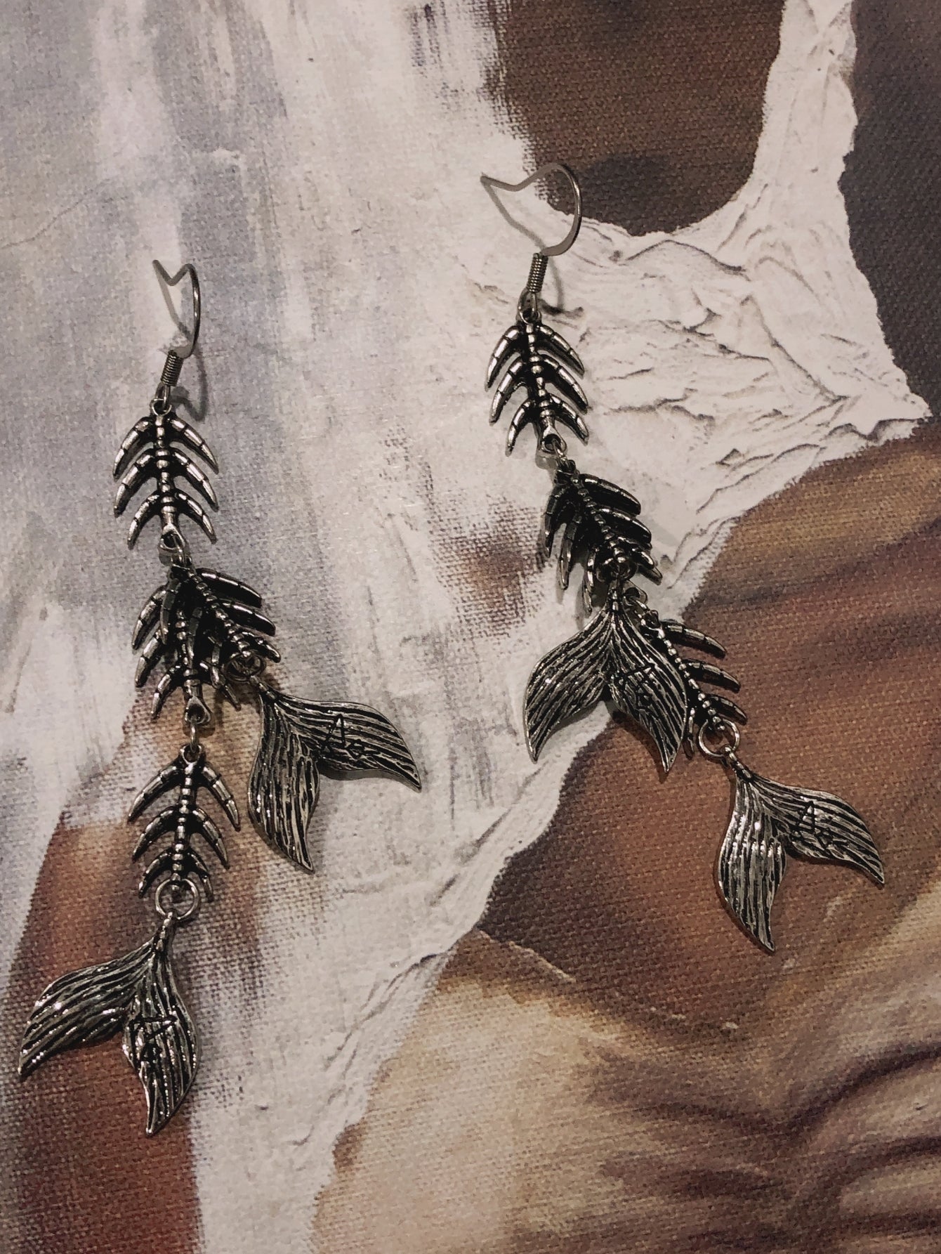 Edgy Gothic Fish Bone Earrings