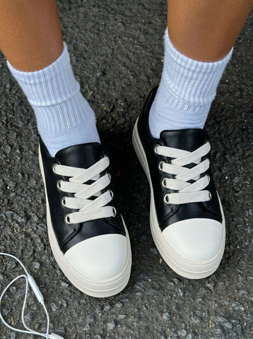 Leather Toe Cap Casual Sneakers