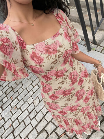 Floral Flutter Sleeve Midi Dress