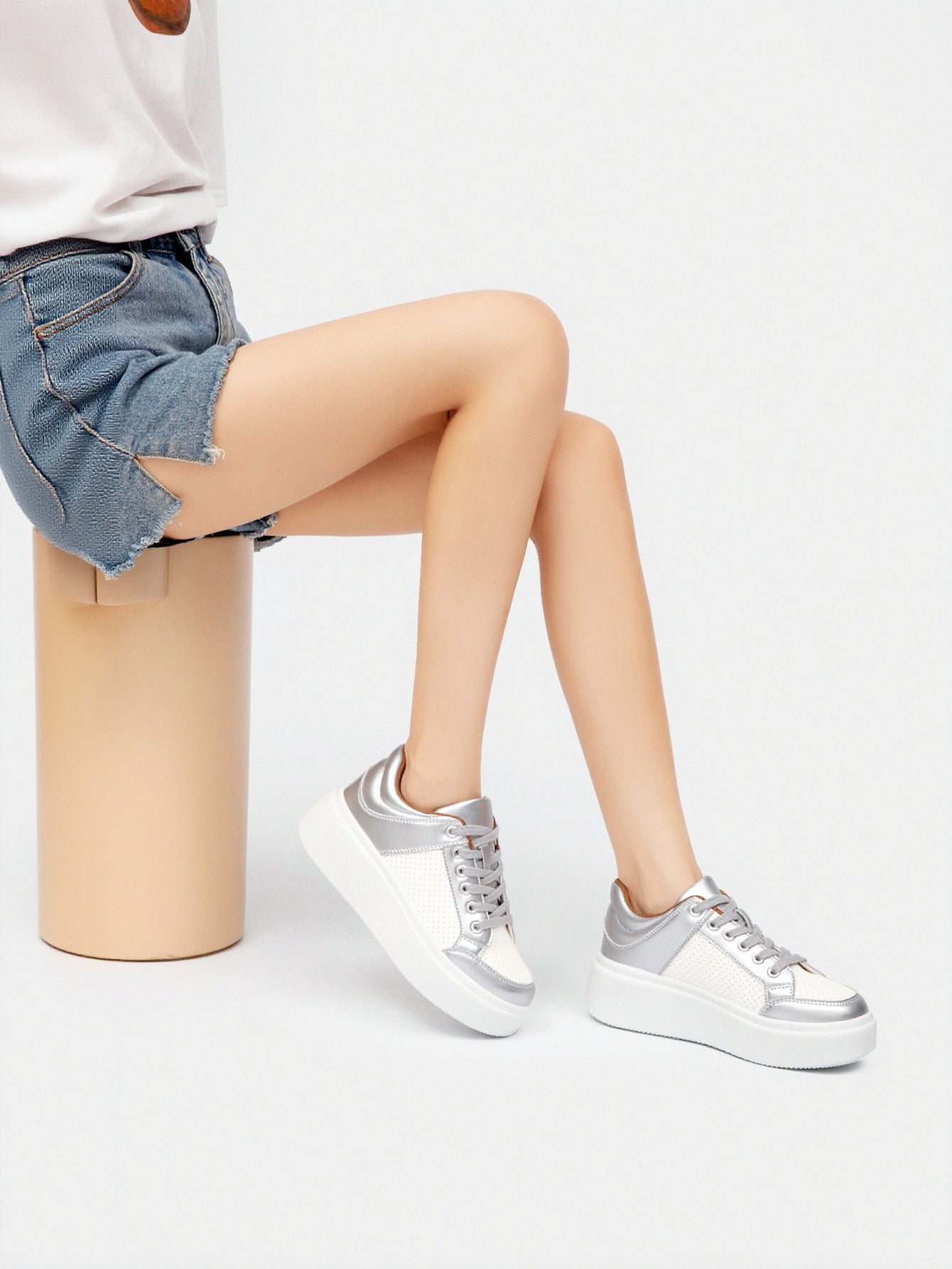 Chunky Platform Breathable Mesh Modern Sneakers-Silver