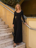 Elegant Scoop Neck Maxi Dress