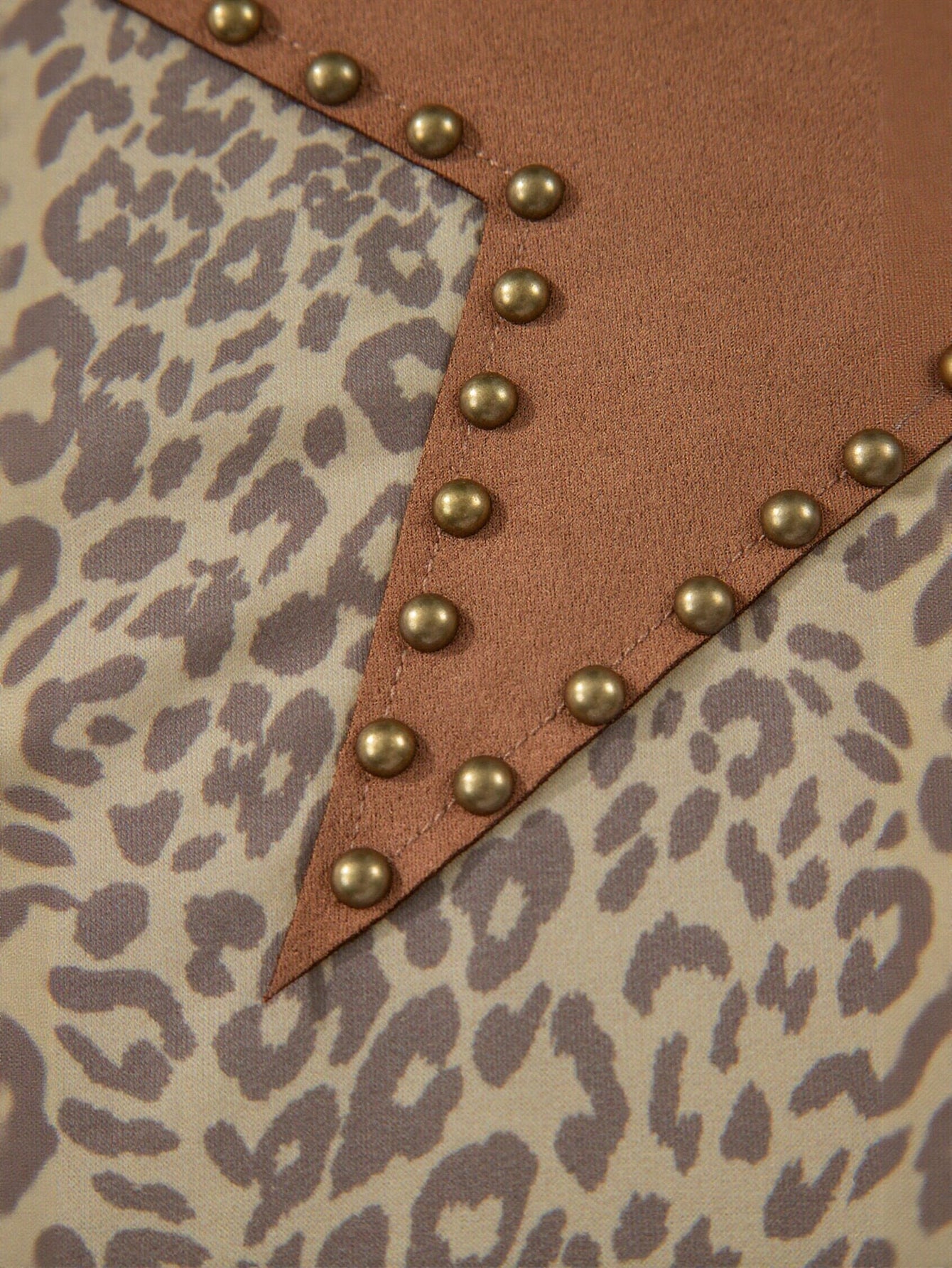 Leopard Star Studded Graphic T Shirt