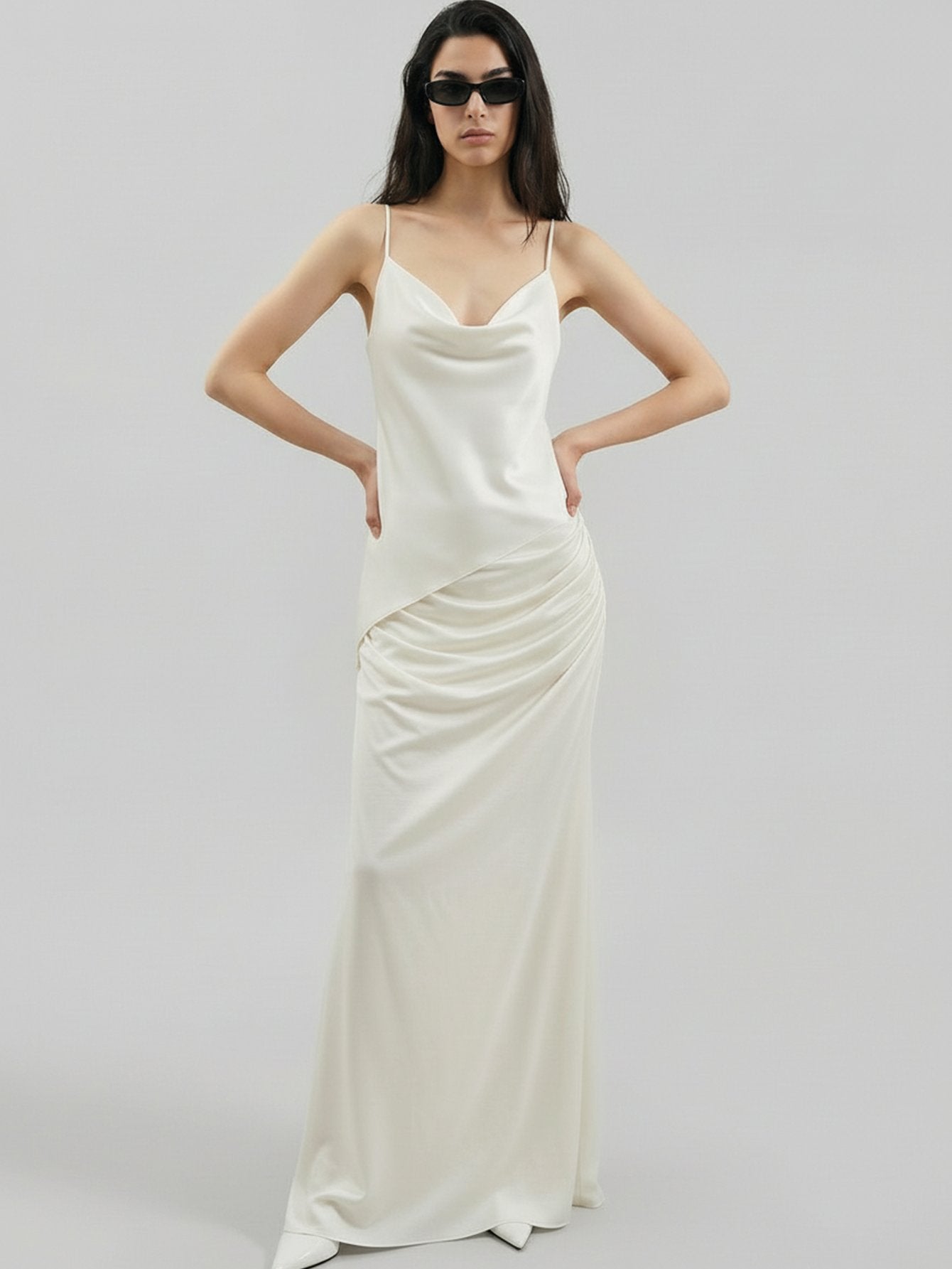 SAÏA Draped Mermaid-Hem Elegant Midi Skirt-White