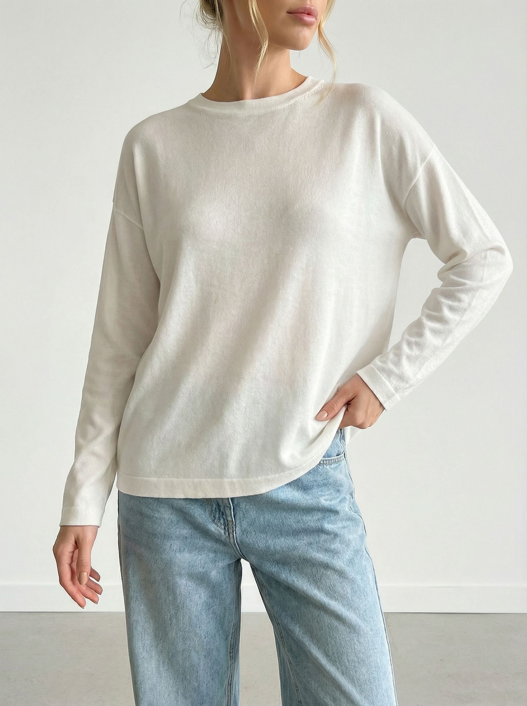 Lon Sleeves Loose Fit Soft Touch Basic T-shirt-White