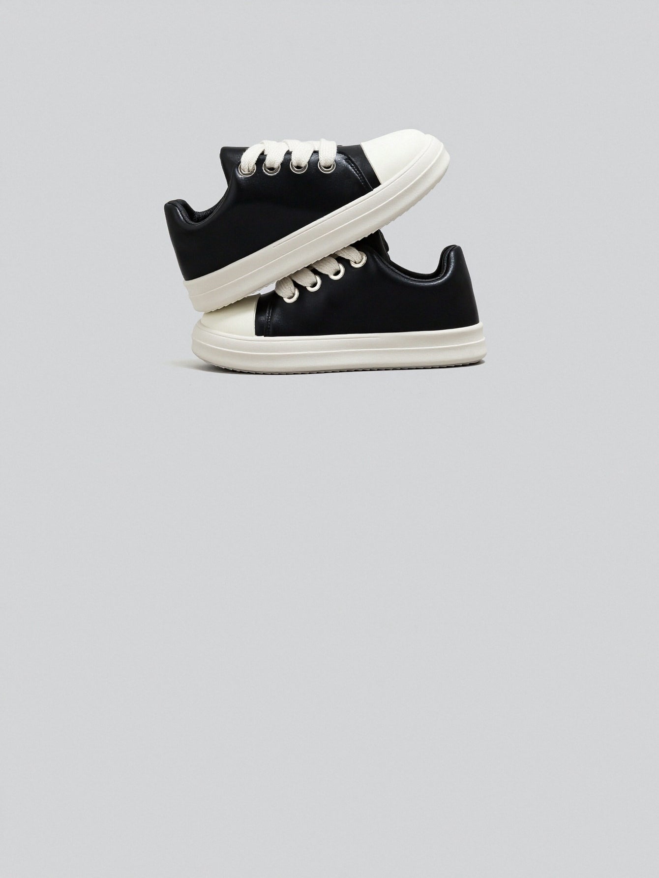 Leather Toe Cap Casual Sneakers