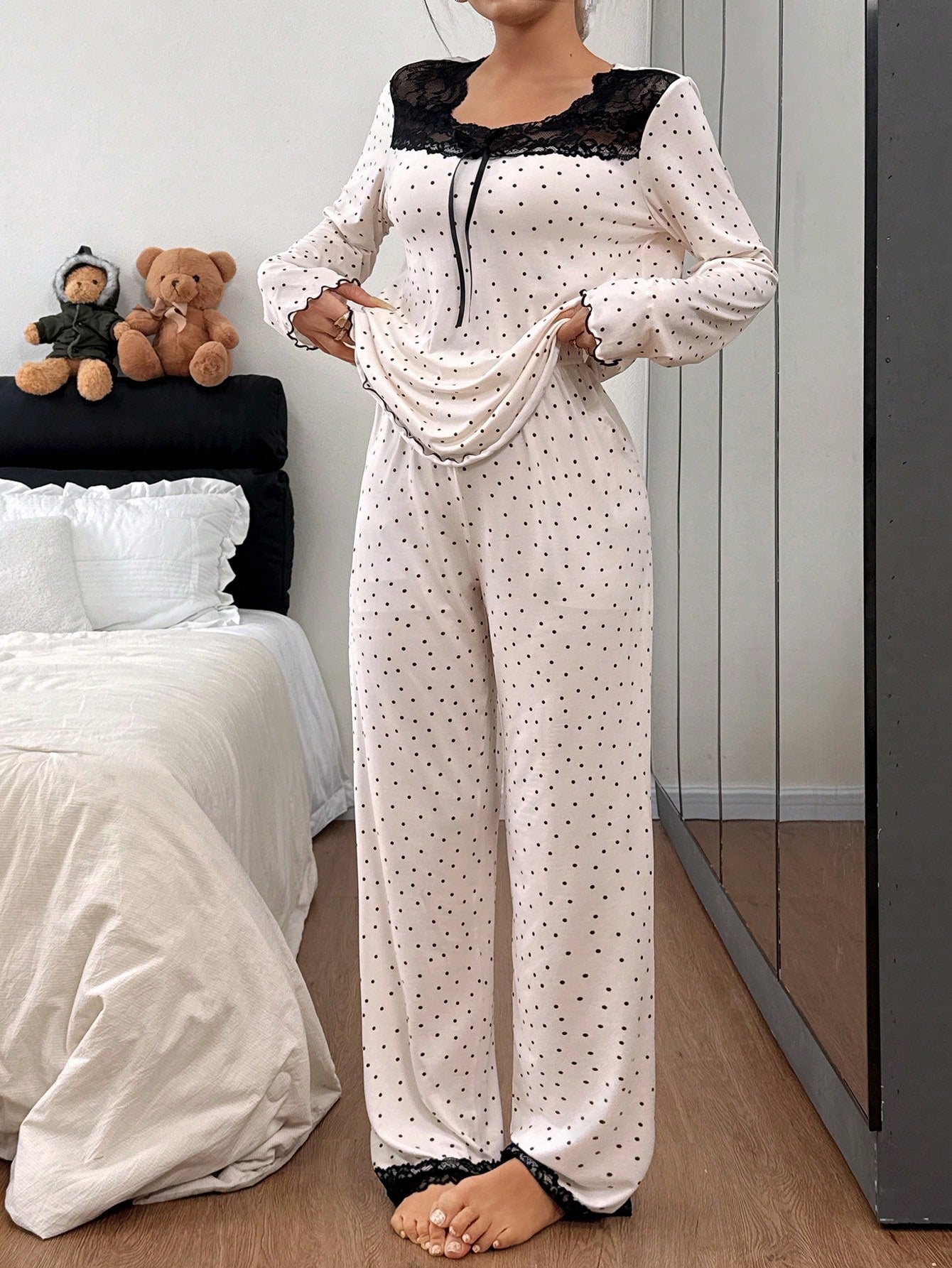 Lace Trim Polka Dot Pajama Set