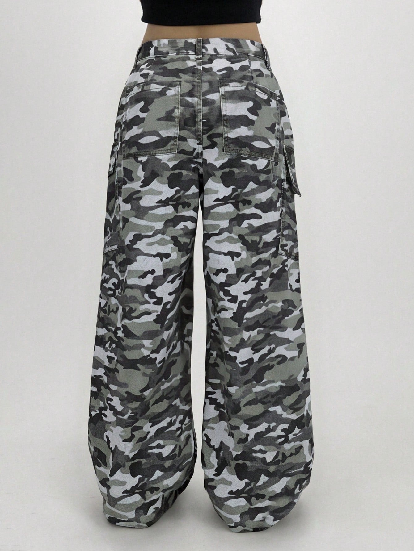 Low Rise Camo Cargo Jeans