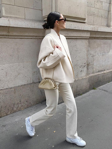 Minimalist Chic Cropped Wool Coat
