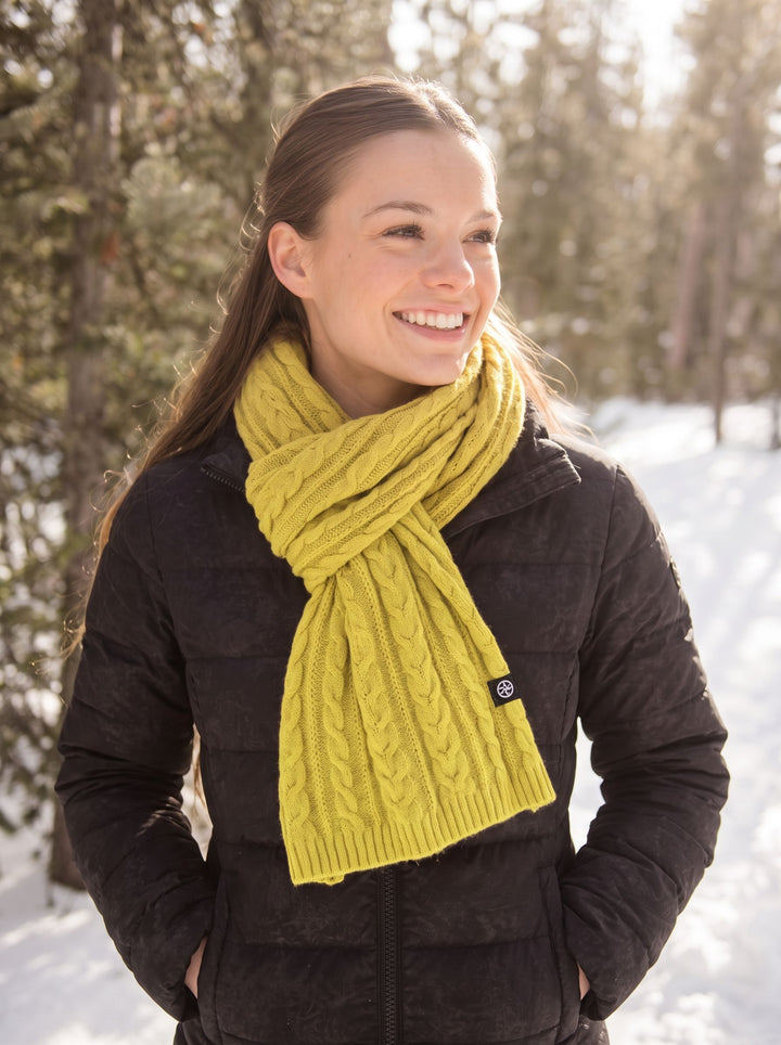 Cozy Chunky Cable Knit Scarf