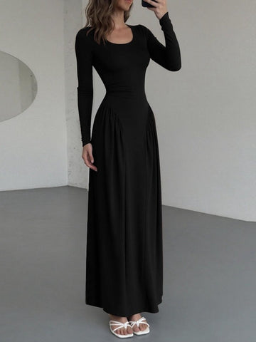 Elegant Scoop Neck Maxi Dress