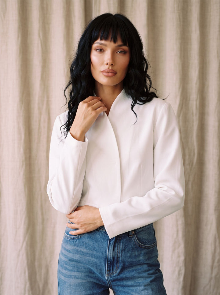 Minimalist Cropped Structured Jacket