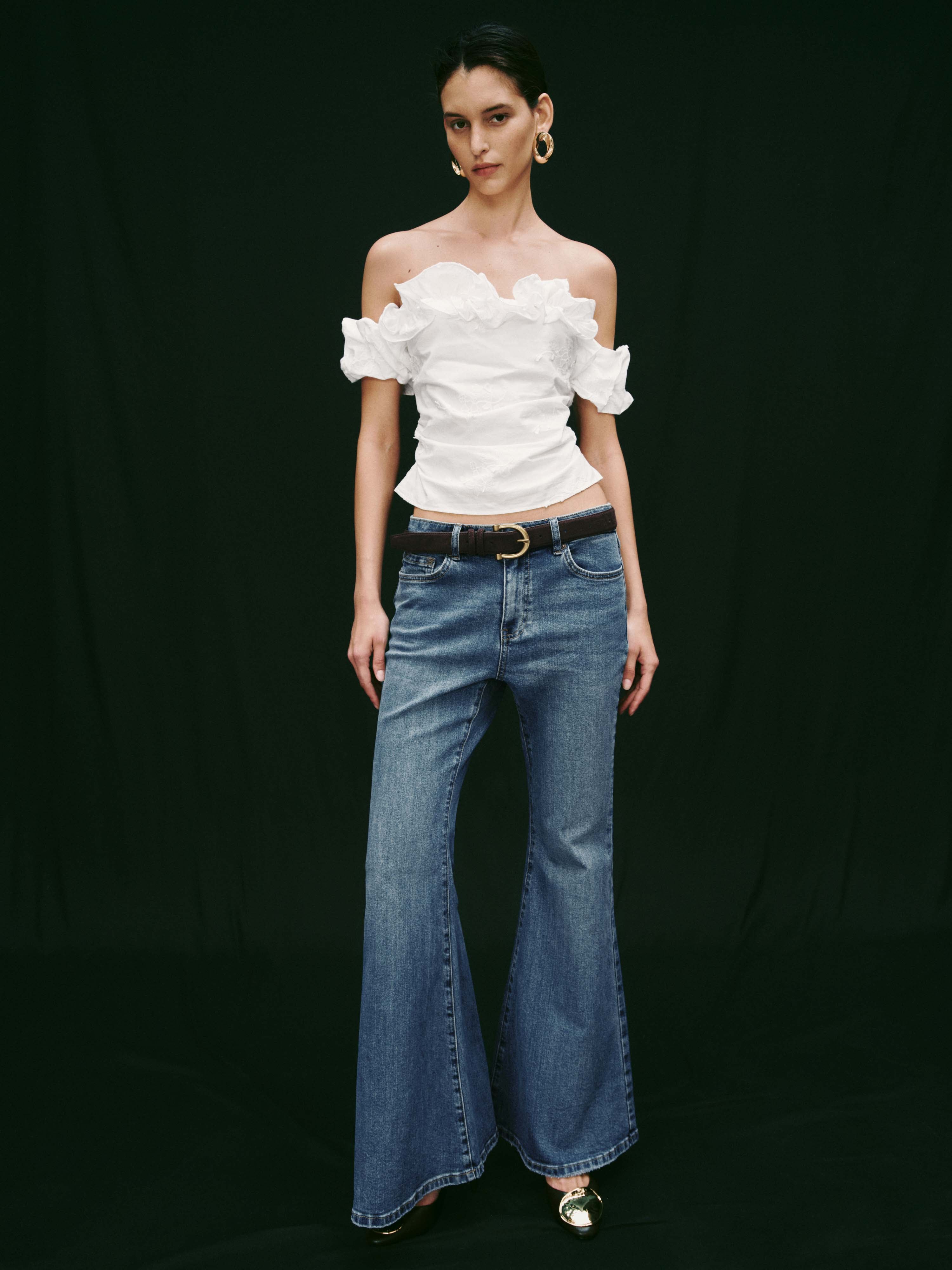 Ruffle Trim Embroidered Boat Neck Overhead Shirts