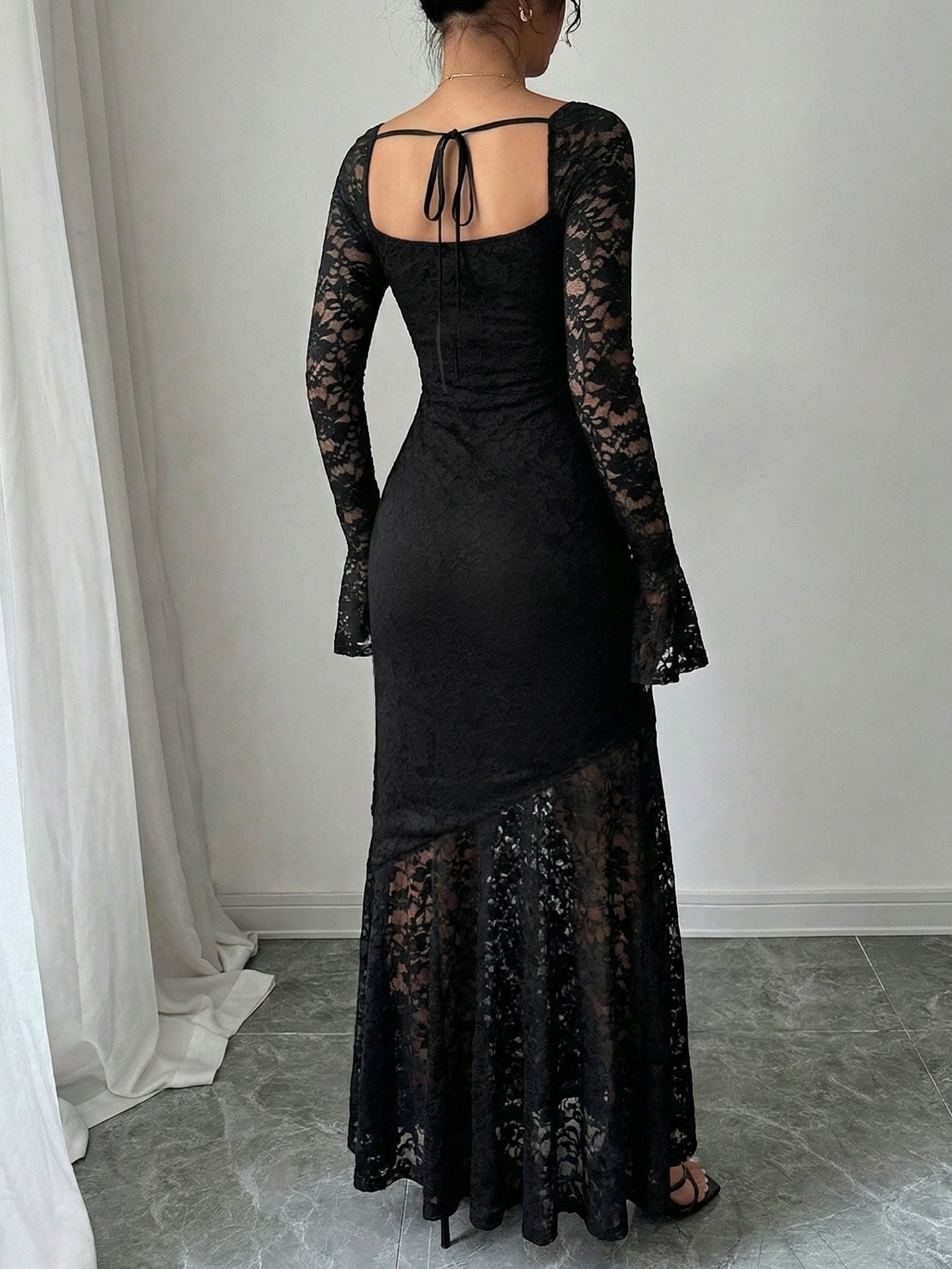Lace Sweetheart Neck Formal Maxi Evening Dress-Black