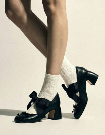 Round-Toe Bowknot Classic Heels