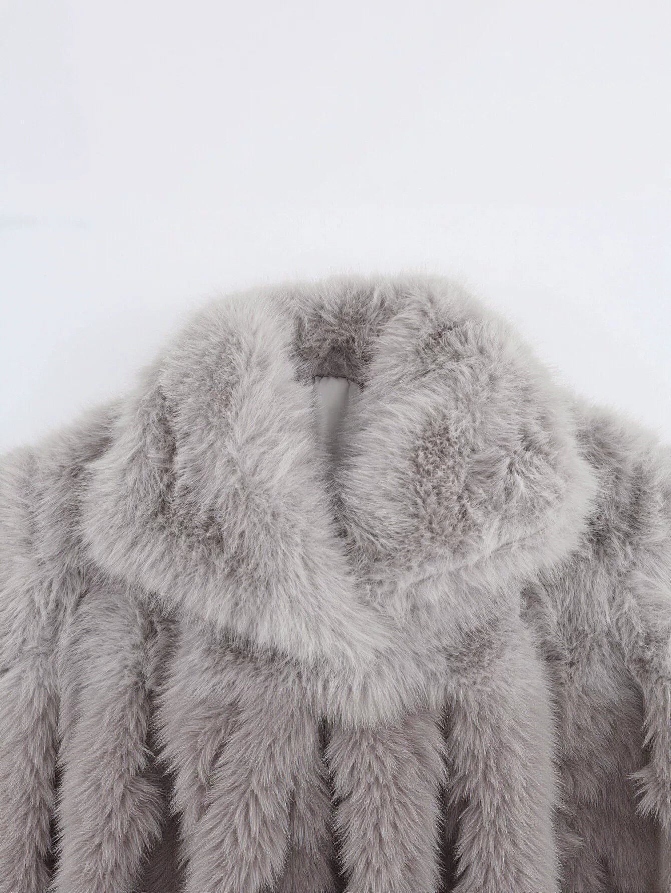 Plush Soft Cropped Faux Fur Coat