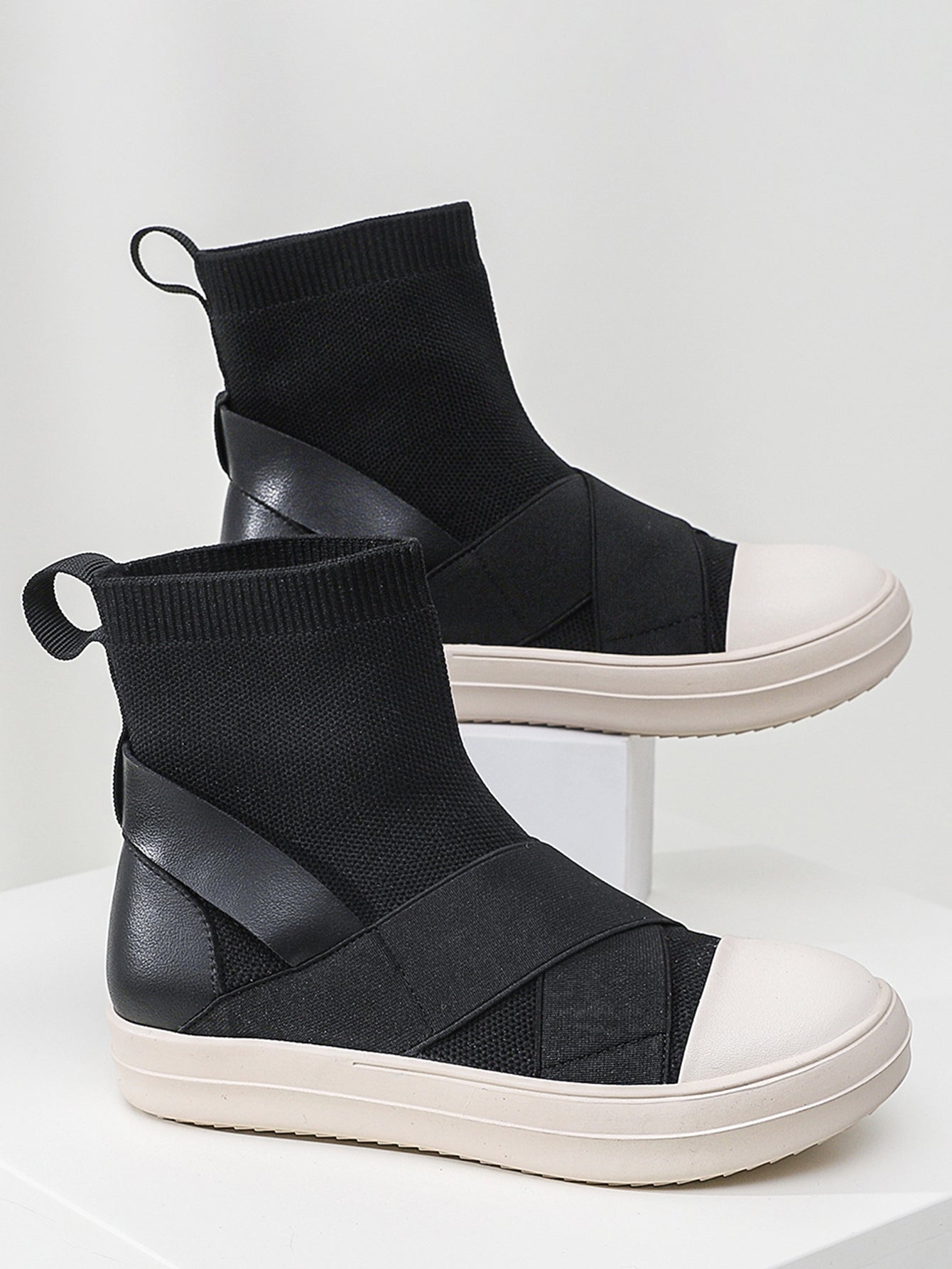Comfortable Slip On Fashion Sneakers