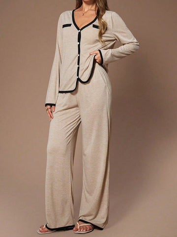 Soft Contrast Trim Button Lounge Set