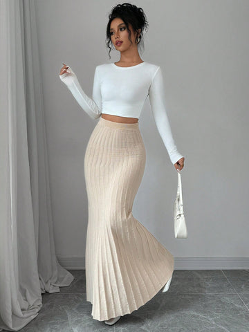 High Waisted Ribbed Knit Maxi Skirt
