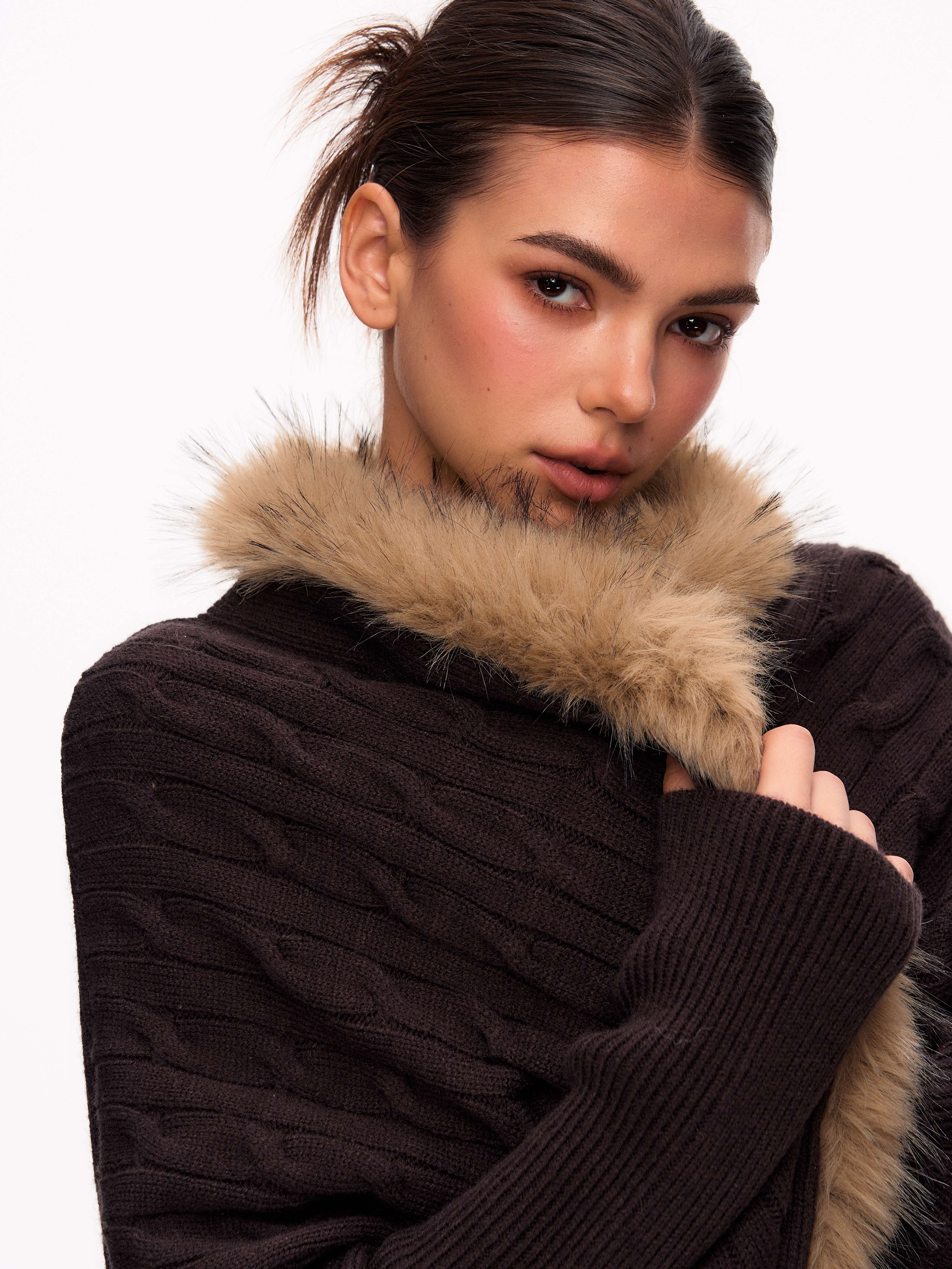 Faux Fur Trim Batwing Cardigan