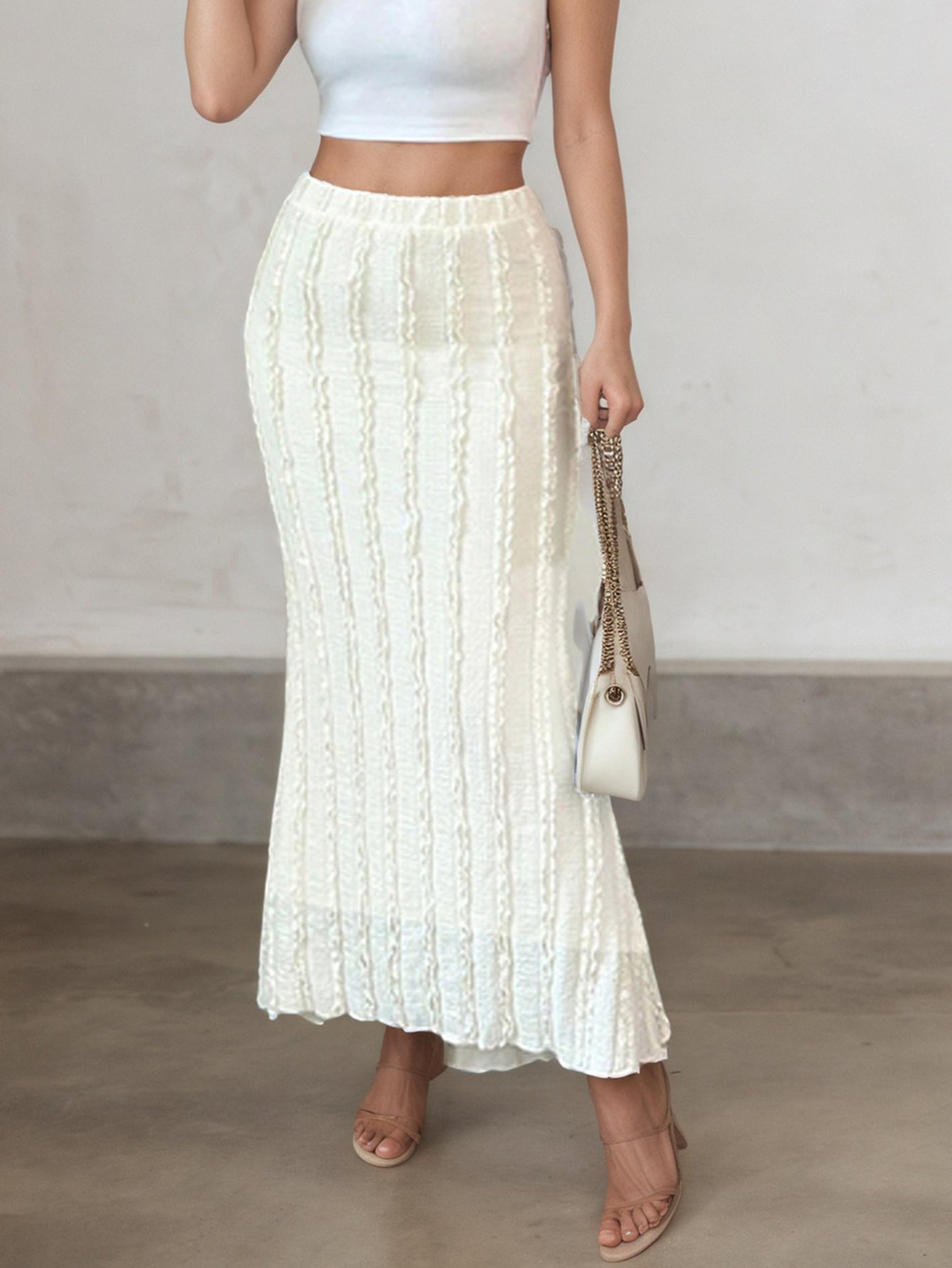 Textured Mermaid Hem Midi Skirt