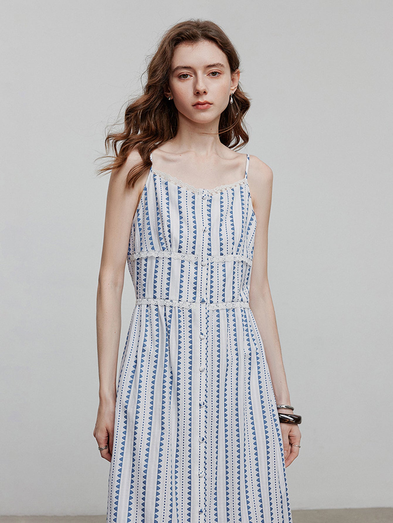 Lace Trim Button Front Sleeveless Midi Dress