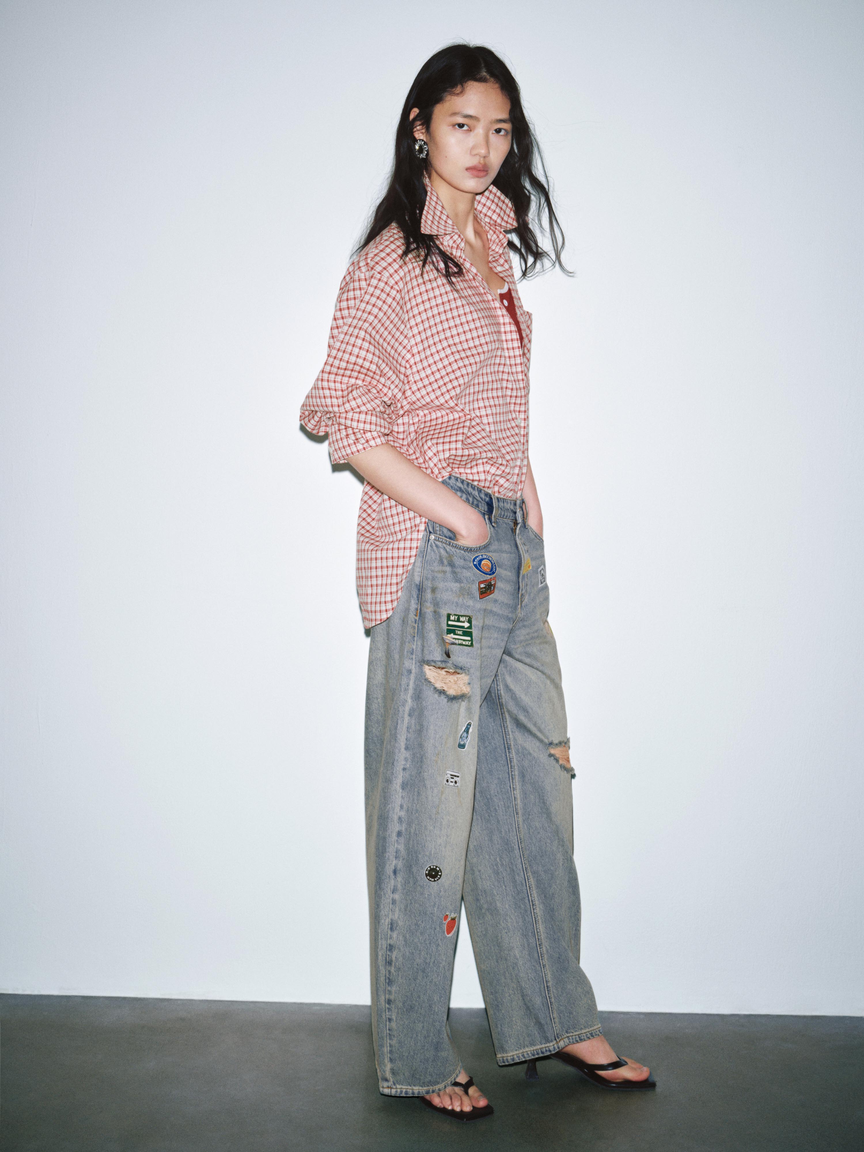 Patchwork Raw Detail Barrel Leg Jeans