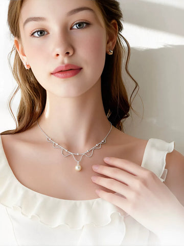 Elegant Layered Pearl Dainty Necklace