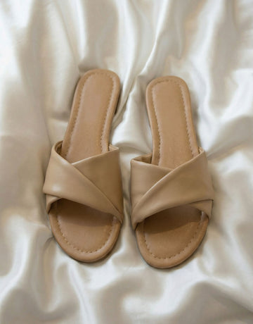 Crisscross Flat Casual Sandals-White