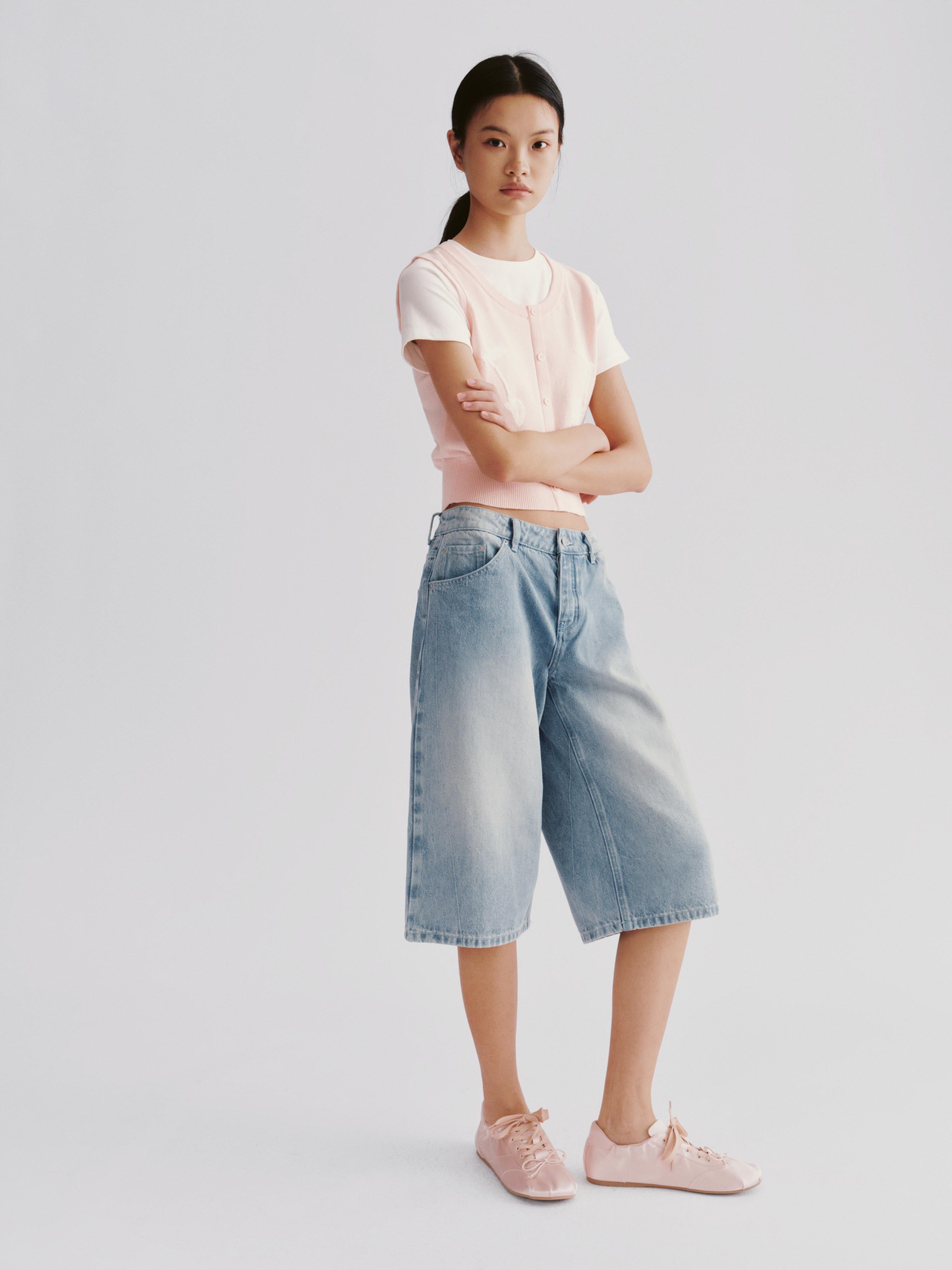 Cropped Barrel Leg Jeans