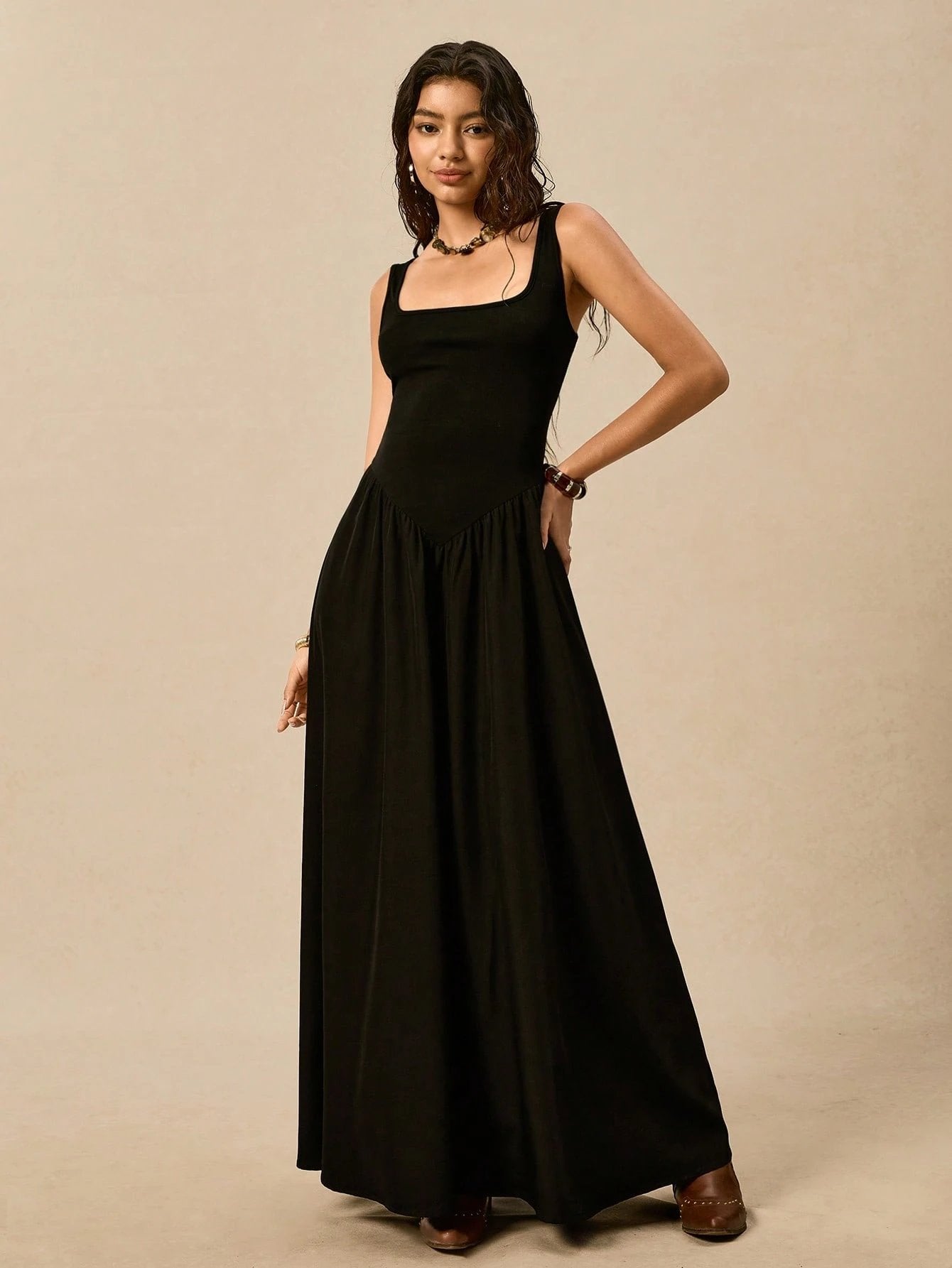 Square Neck Sleeveless Fitted Elegant Maxi Dress-Black
